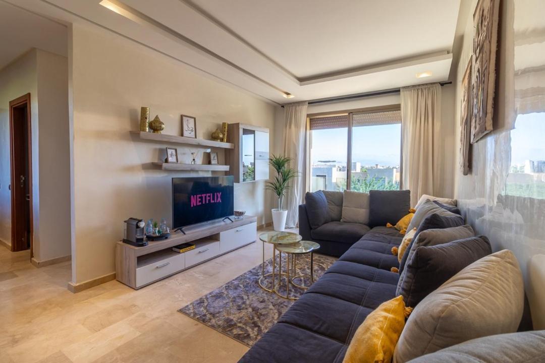 Luxury 2 Bedrooms Apartamento *
